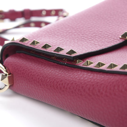 Valentino Garavani Pebbled Calfskin Rockstud Flip Lock Flap Messenger Raspberry 10 of 10