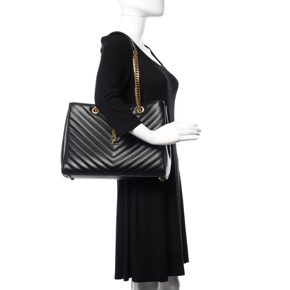 Saint Laurent Grain De Poudre Matelasse Chevron Monogram Shopping Bag Black 2 of 14