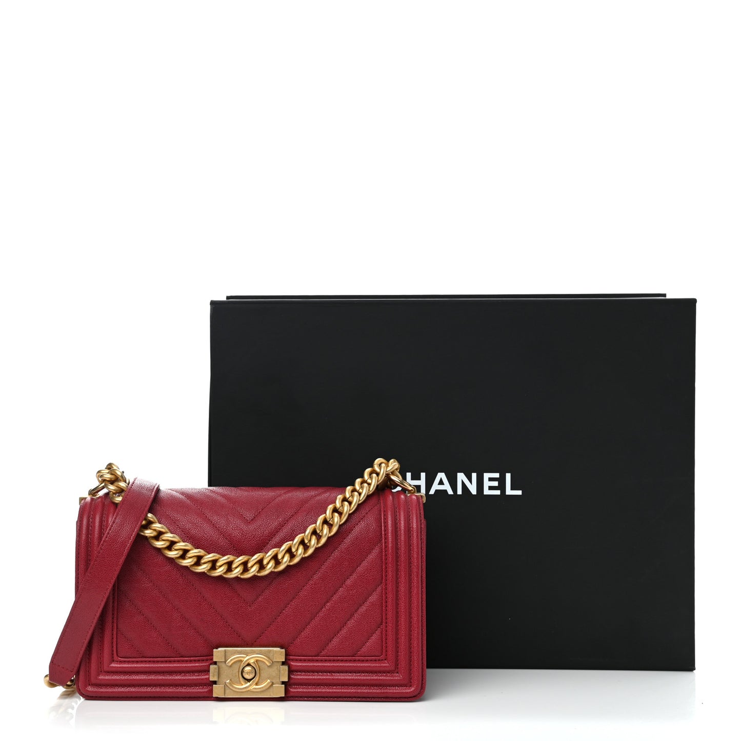 Caviar Chevron Quilted Medium Boy Flap Red