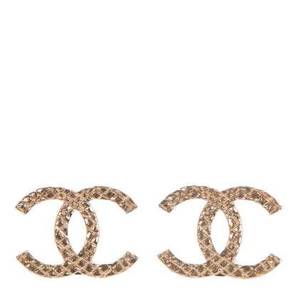Chanel Quilted CC Earrings Light Gold 1 of 5
