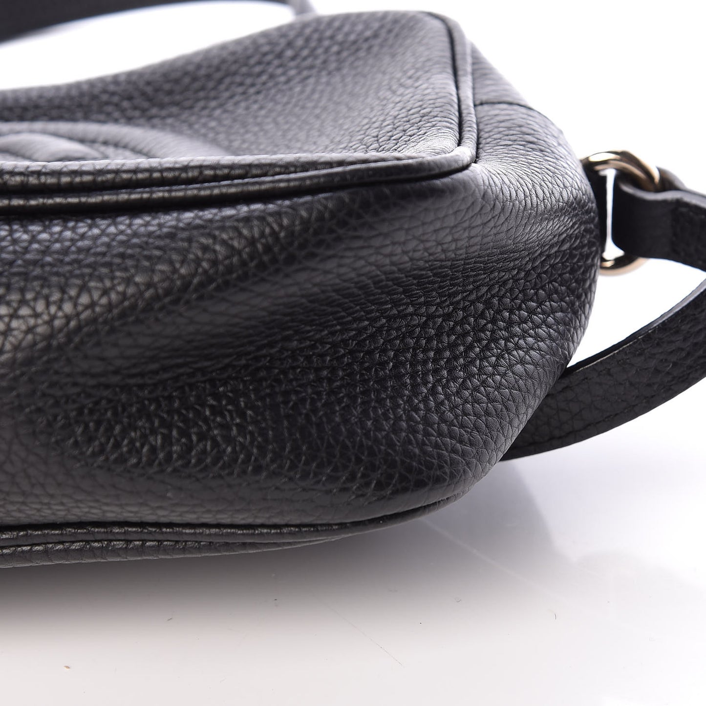 Pebbled Calfskin Small Soho Disco Bag Black