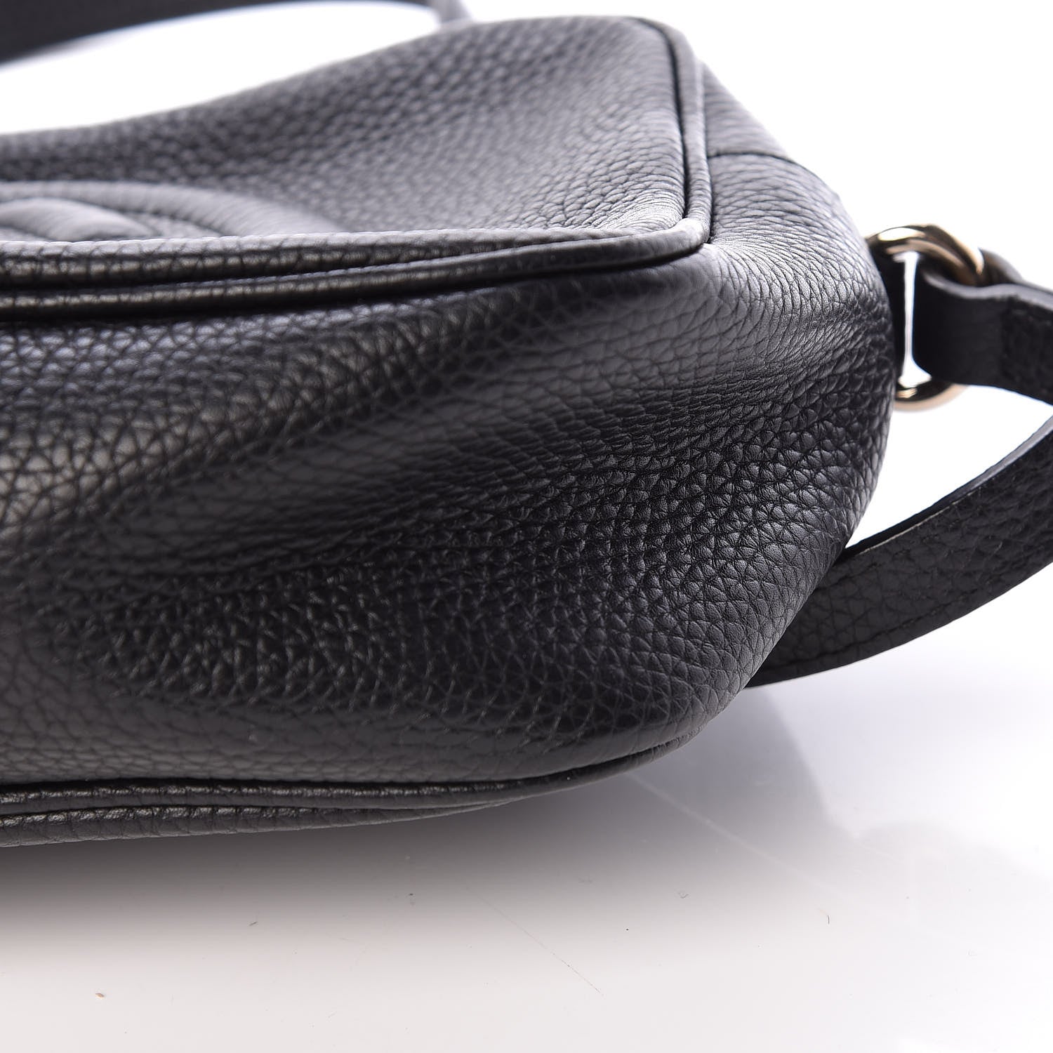 Gucci Pebbled Calfskin Small Soho Disco Bag Black 11 of 15