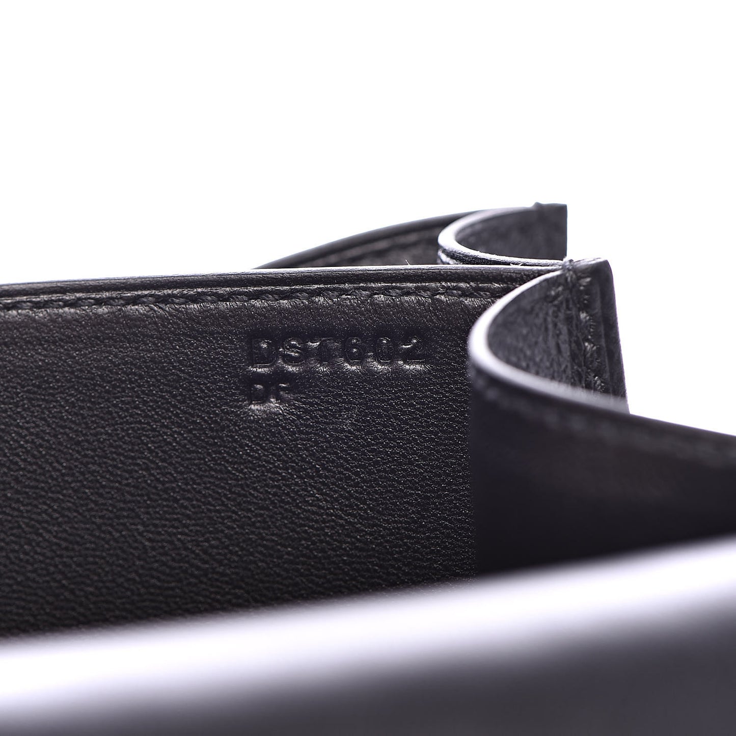Epsom Constance 24 Black
