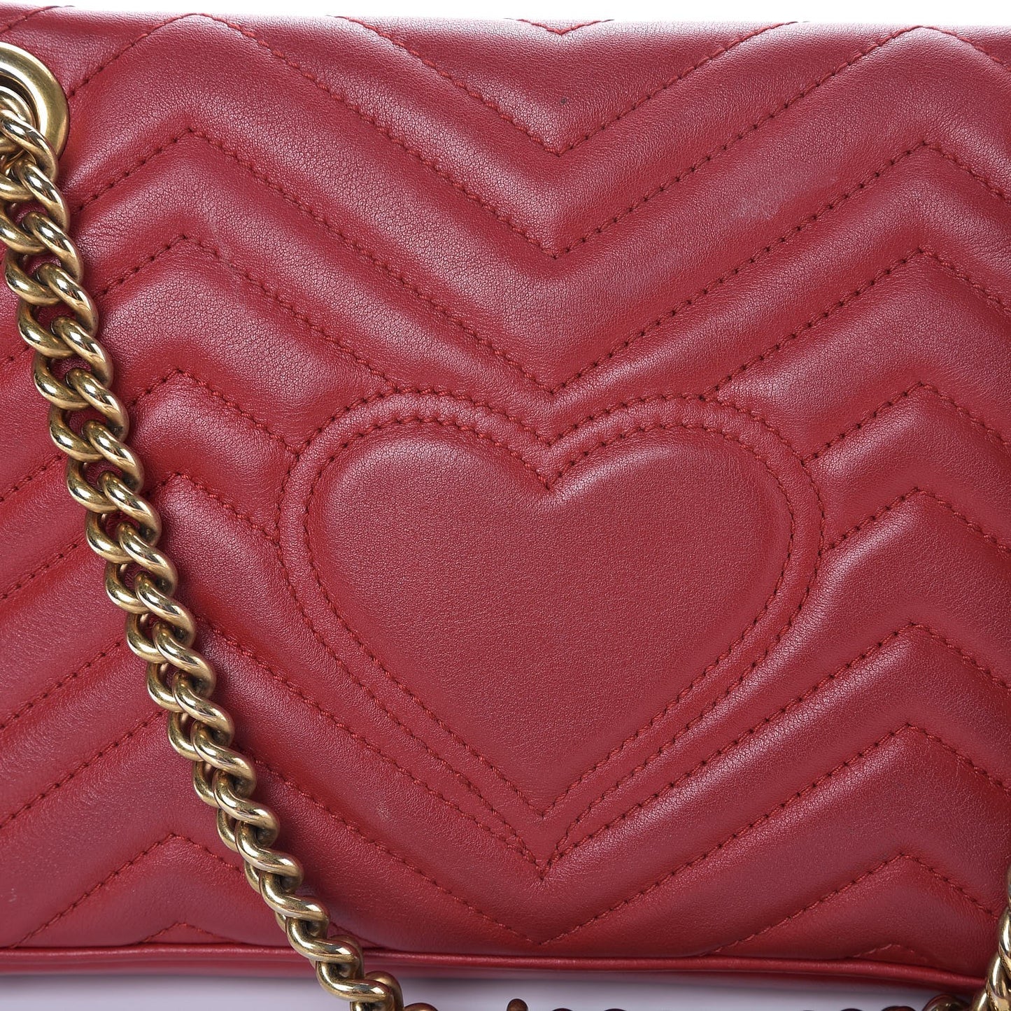 Calfskin Matelasse Small GG Marmont Shoulder Bag Hibiscus Red