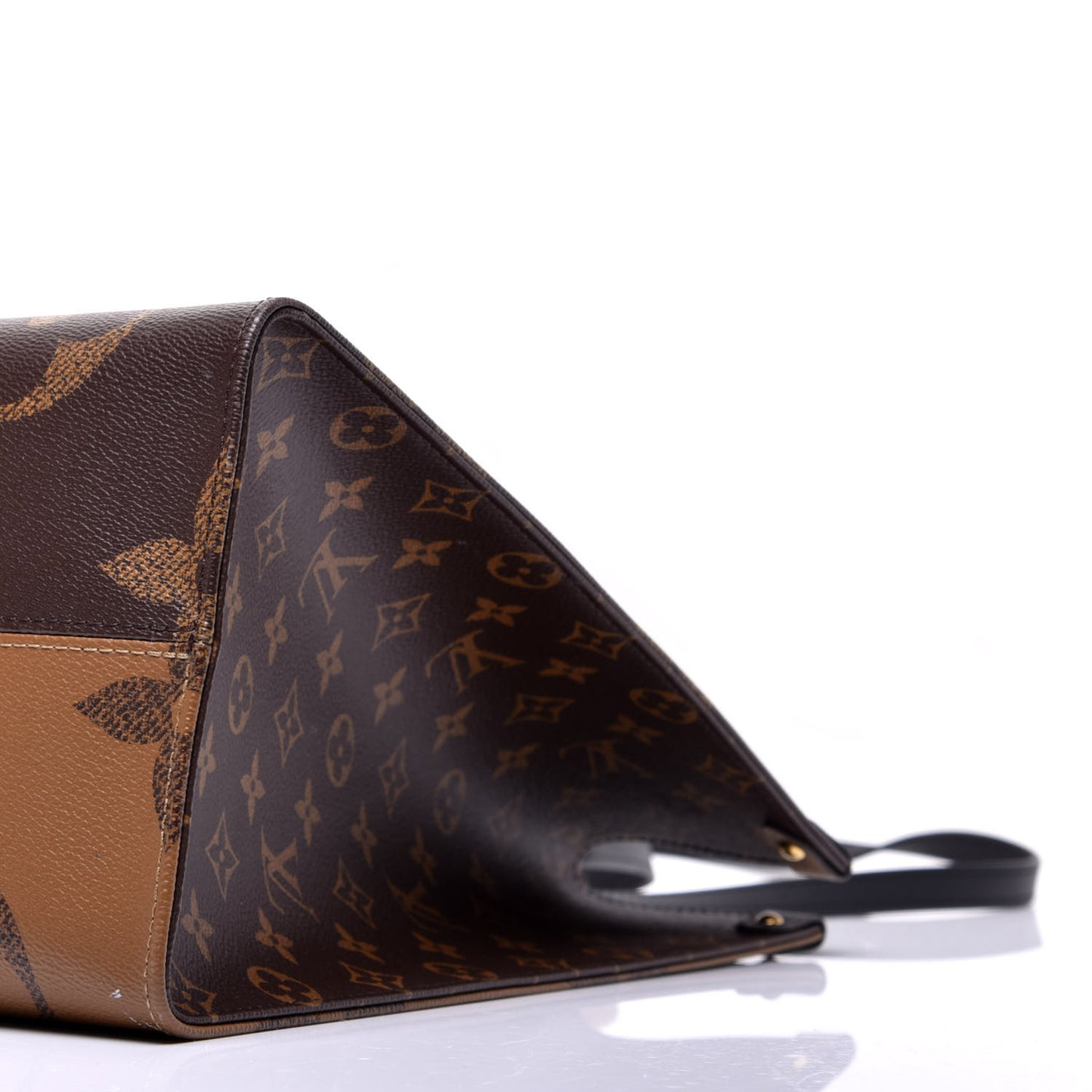 Reverse Monogram Giant Onthego GM