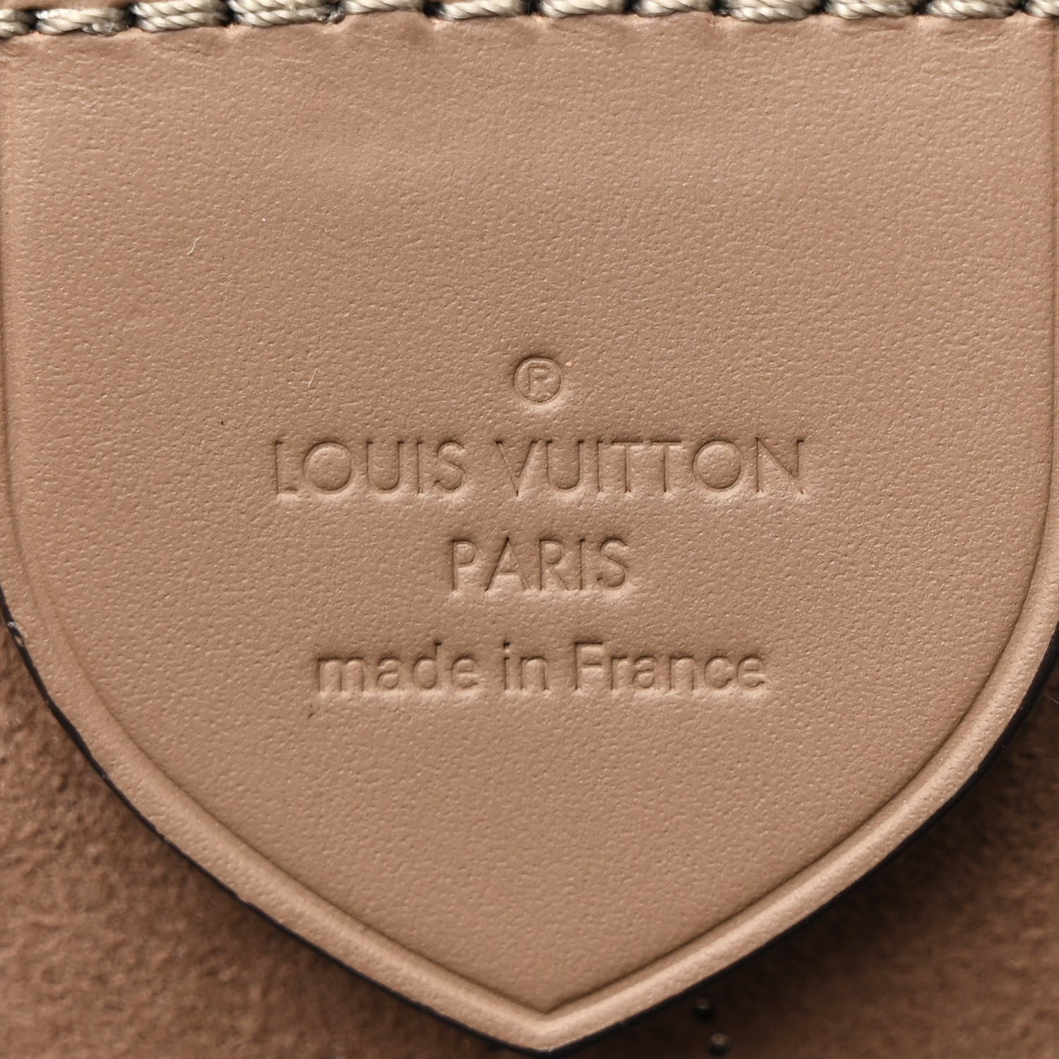 Louis Vuitton Mahina Girolata Galet 7 of 11