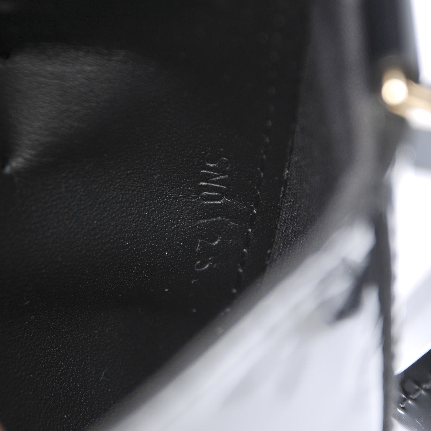 Louis Vuitton Vernis Mini Sac Lucie Black 7 of 7