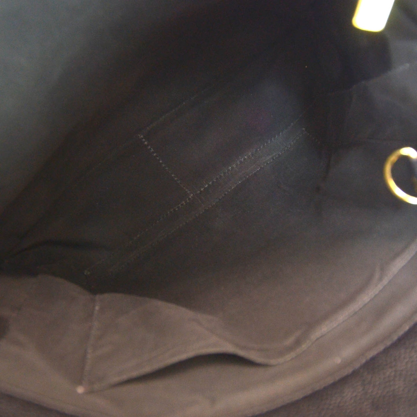 Caviar Grand Shopping Tote GST Black