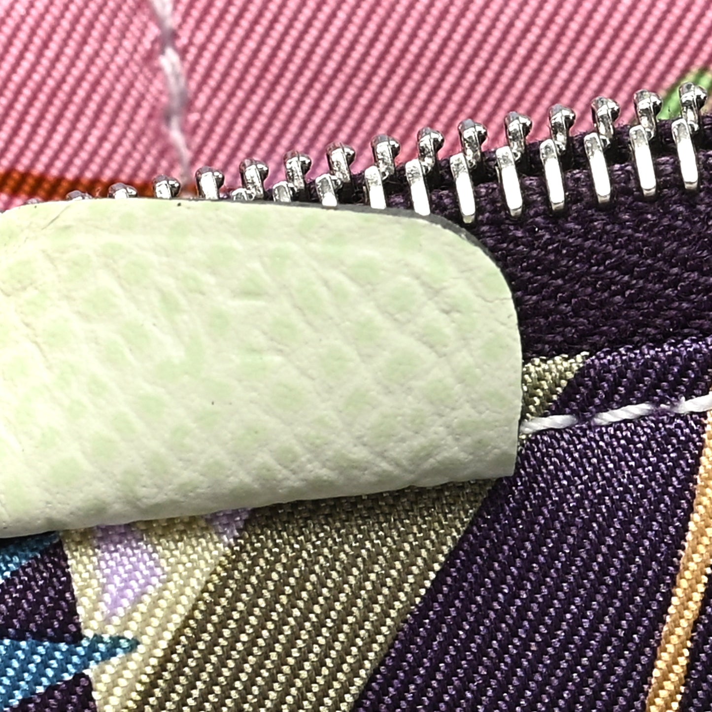 Epsom Silk'In Wallet Vert Fizz