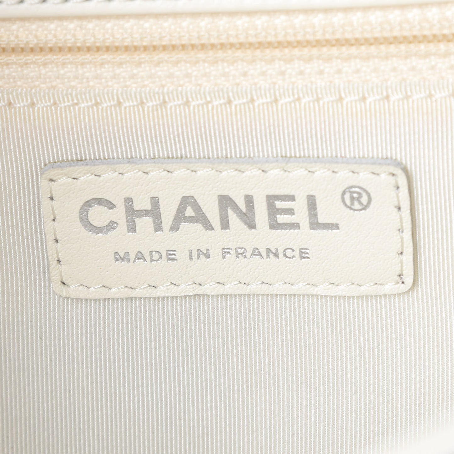 Lambskin Quilted New Medium Boy Flap White