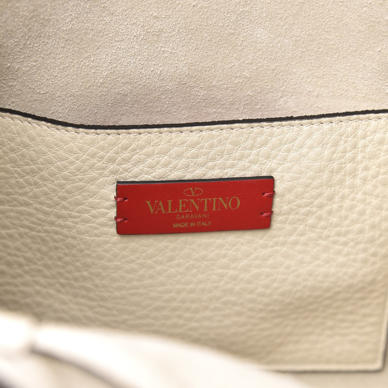 Valentino Garavani Grained Calfskin Rockstud Bucket Bag Ivory 6 of 8