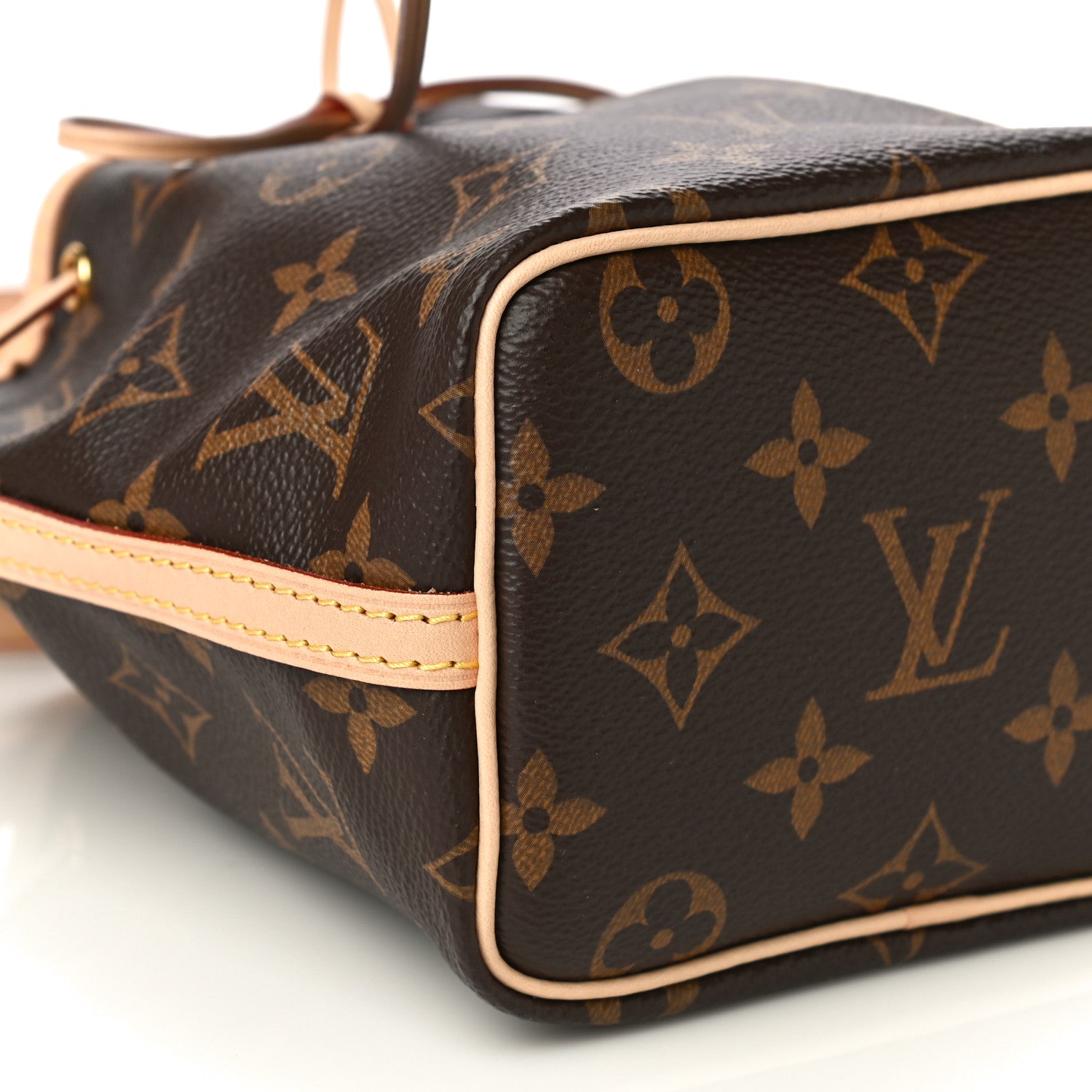 Louis Vuitton Monogram Nano Noe 9 of 10