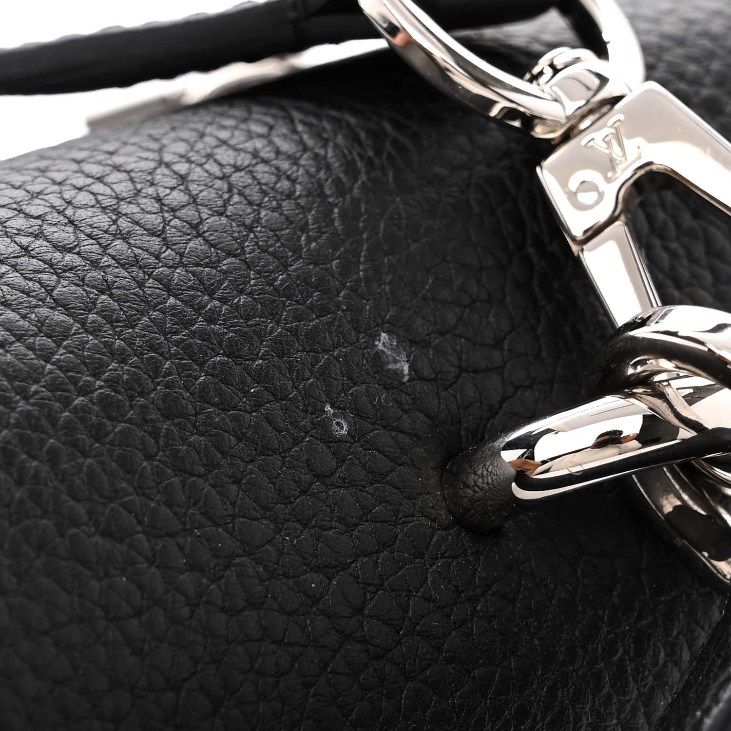 Louis Vuitton Soft Calfskin My Lockme Top Handle Vanille Black 11 of 11