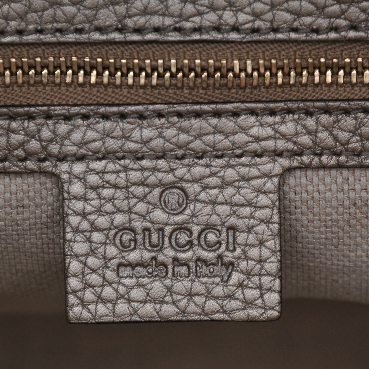 Gucci Metallic Pebbled Calfskin Medium Soho Chain Shoulder Bag Golden Beige 6 of 7