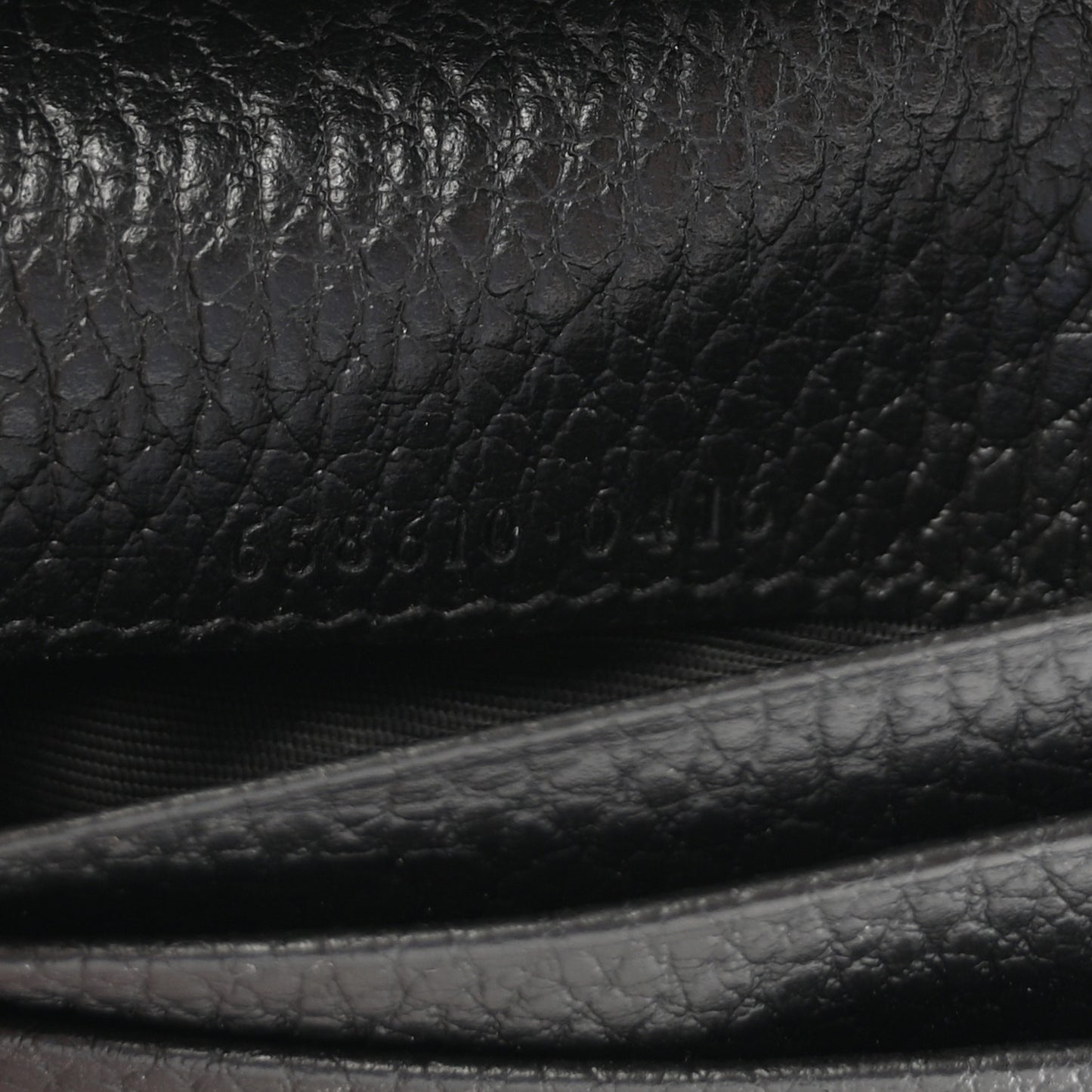 Dollar Calfskin GG Supreme Monogram GG Marmont Card Case Black Beige Ebony