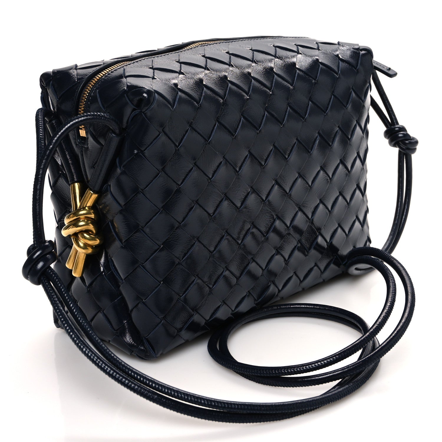 Bottega Veneta Polished Nappa Intrecciato Knot Small Loop Camera Bag Space 3 of 9