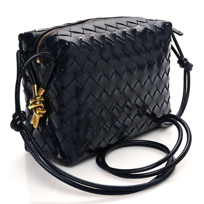 Bottega Veneta Polished Nappa Intrecciato Knot Small Loop Camera Bag Space 3 of 9
