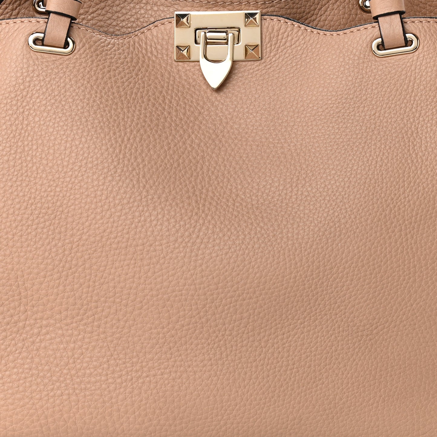 Pebbled Calfskin Medium Rockstud Tote Skin Sorbet