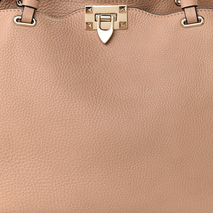 Valentino Garavani Pebbled Calfskin Medium Rockstud Tote Skin Sorbet 6 of 10