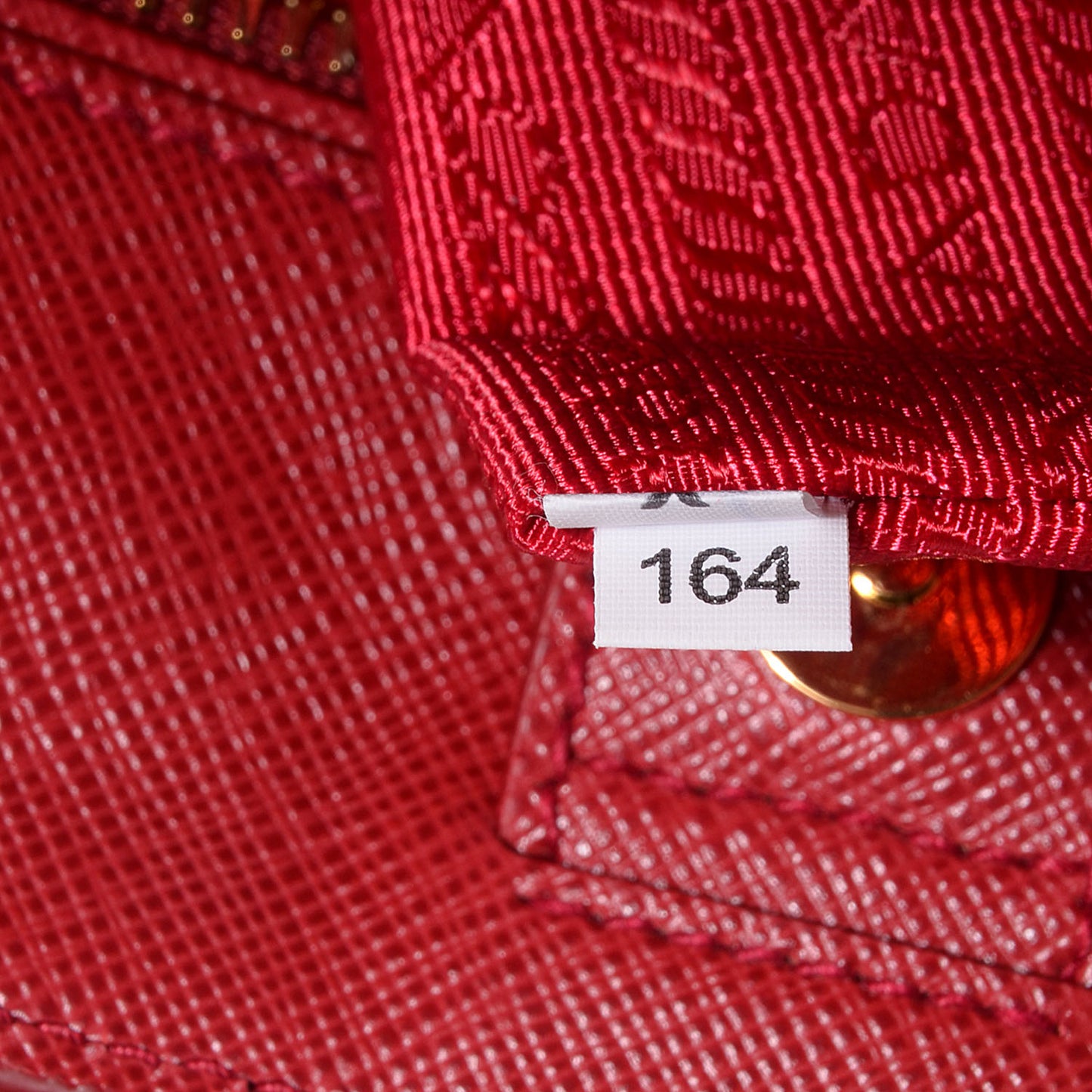Saffiano Lux Medium Tote Fuoco