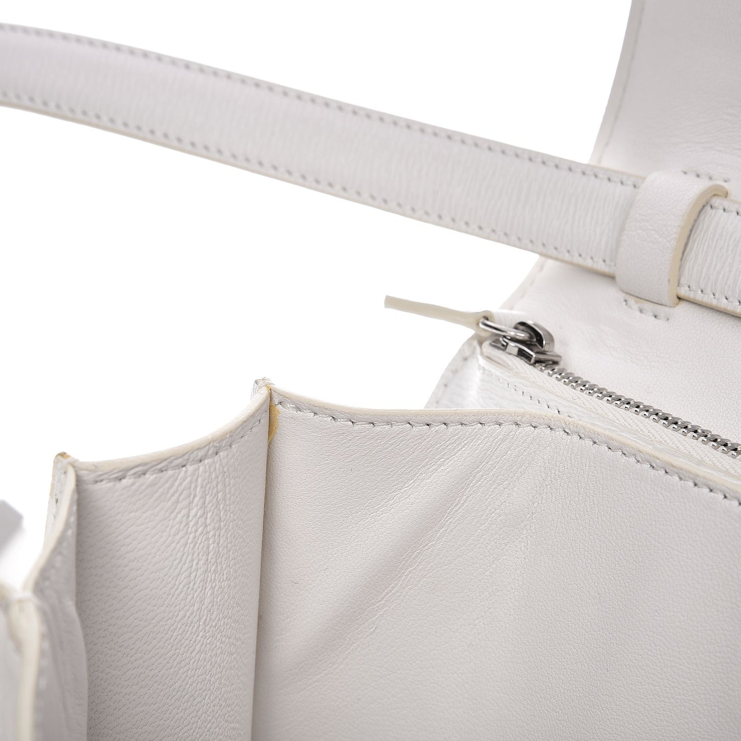 Liege Calfskin Medium Classic Box Flap Bag White