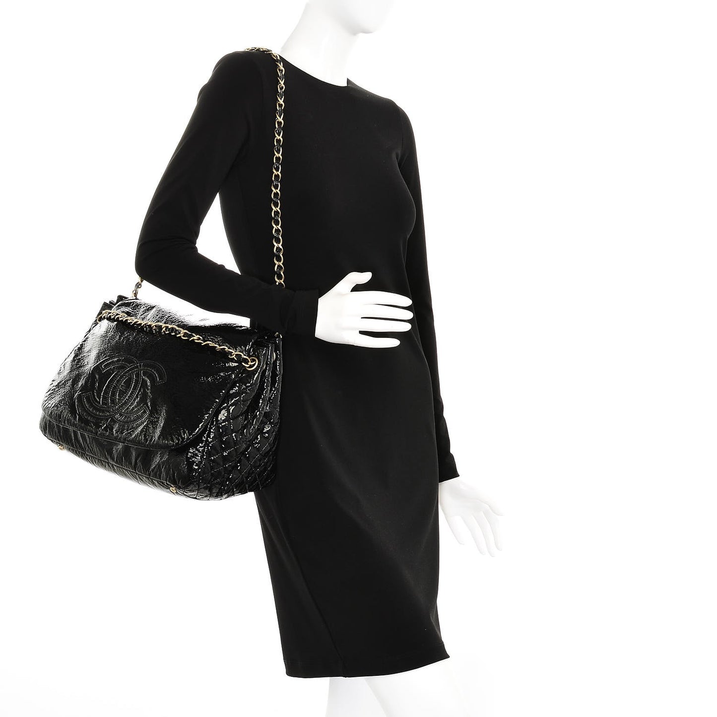 Vinyl XL Rock and Chain Flap Black