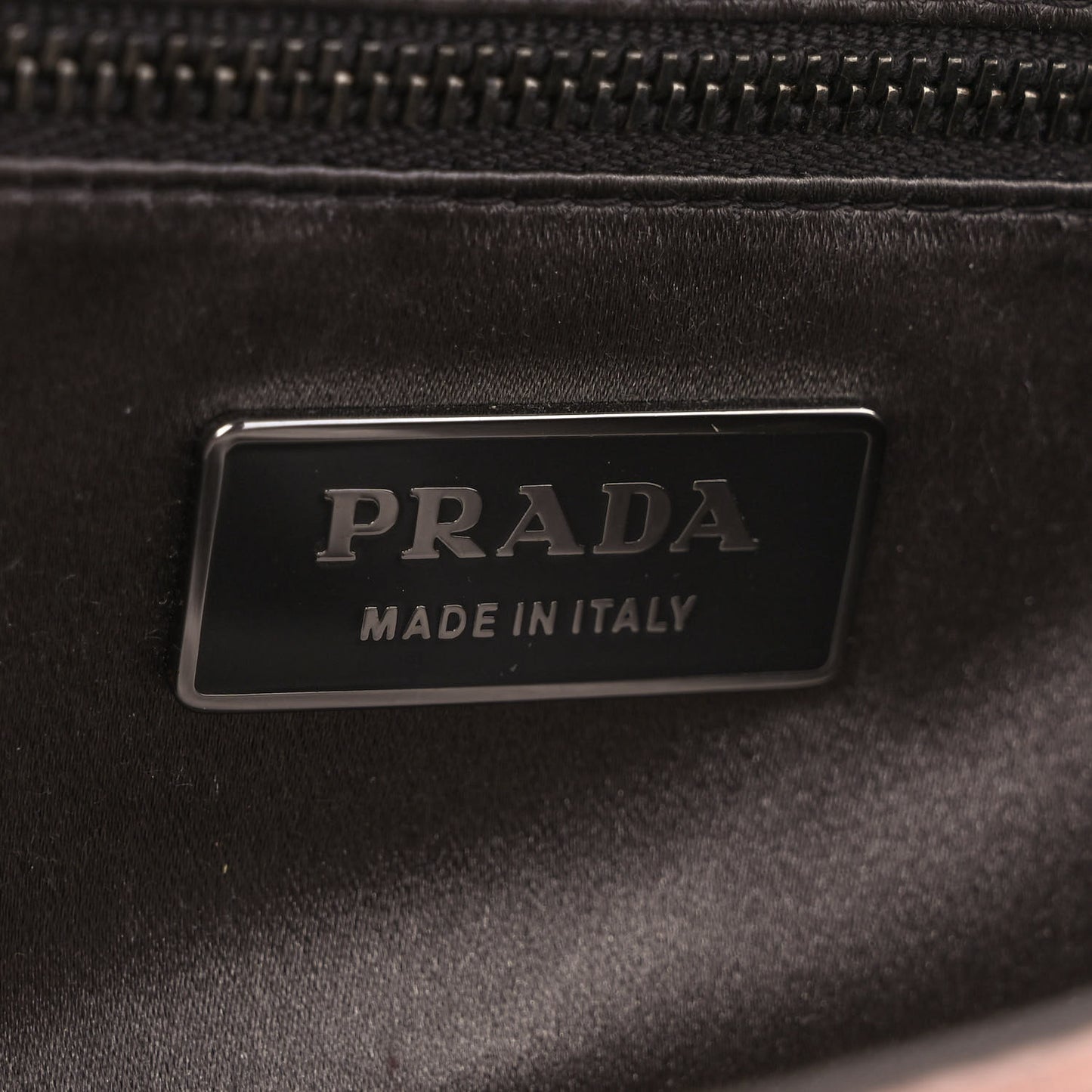 Lizard Flap Shoulder Bag Petalo