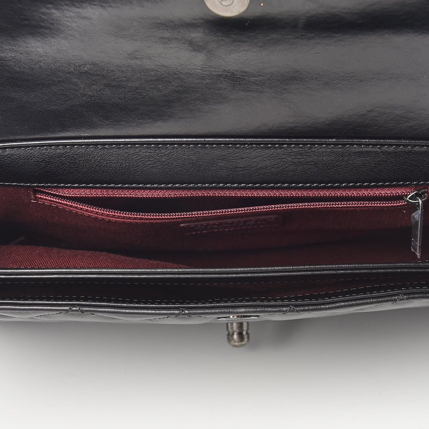 Glazed Calfskin Quilted Large Perfect Edge Flap Black