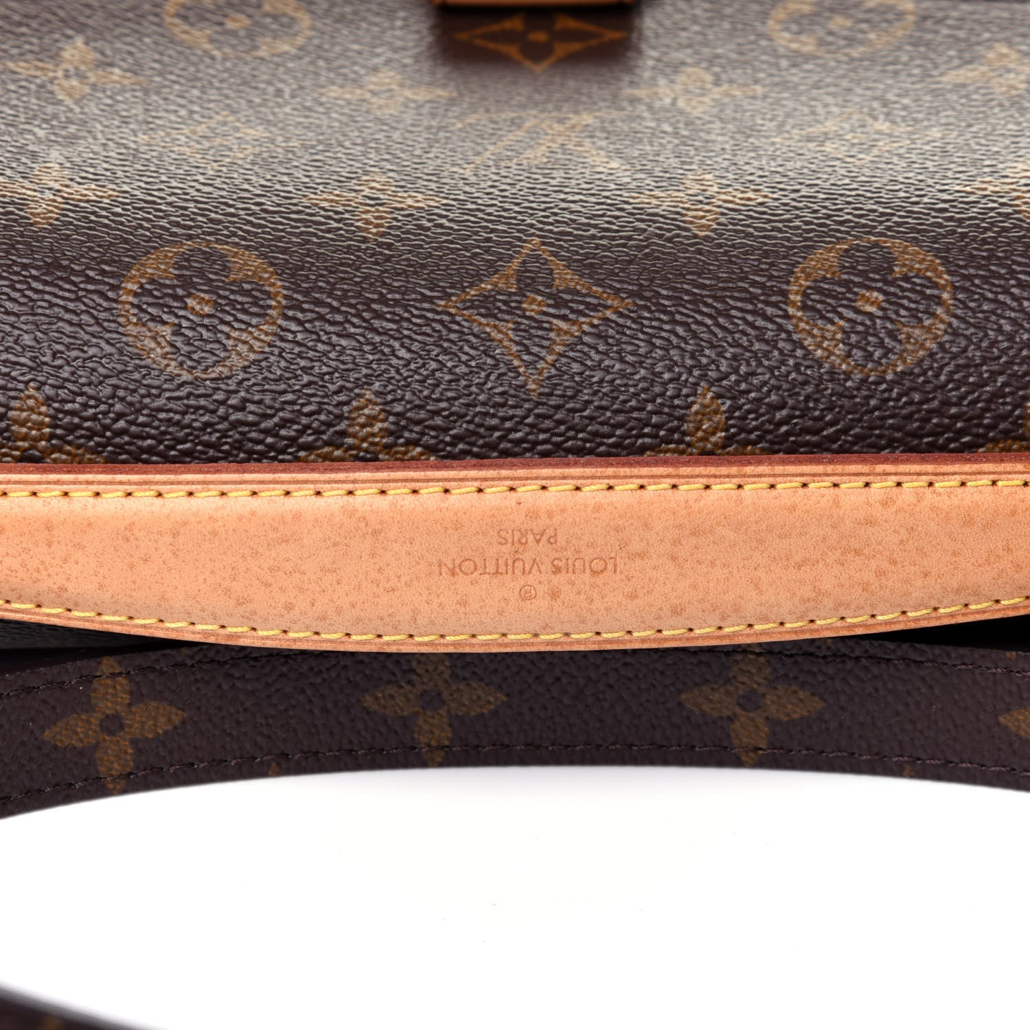 Louis Vuitton Monogram Pochette Metis 25 of 27