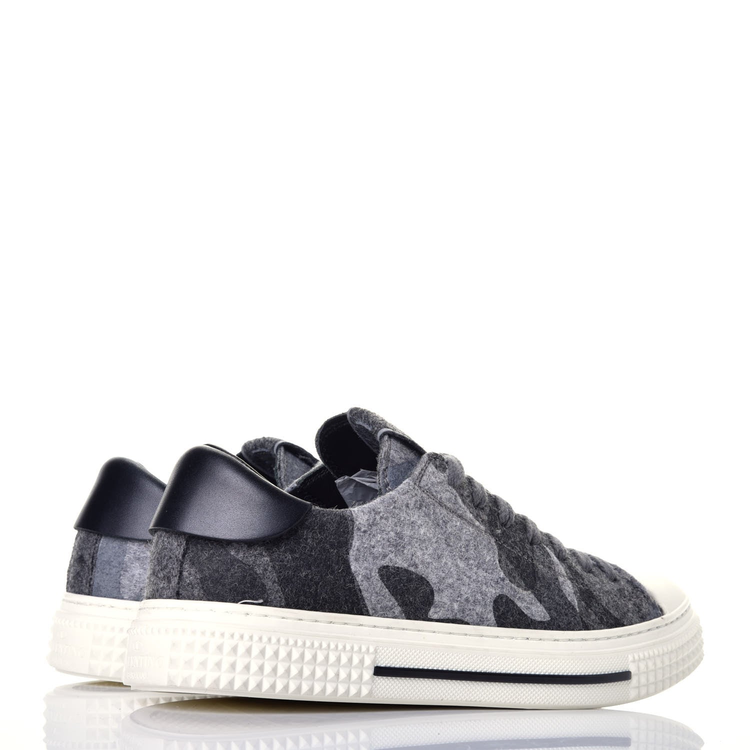 Valentino Garavani Cotton Felt Camouflage Womens Low Top Sneakers 38 Grey 4 of 8