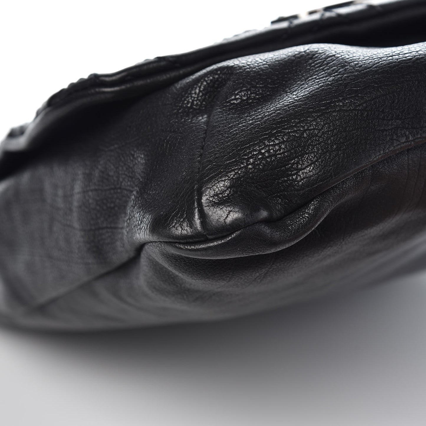 Calfskin Diamond Stitch Large Messenger Black