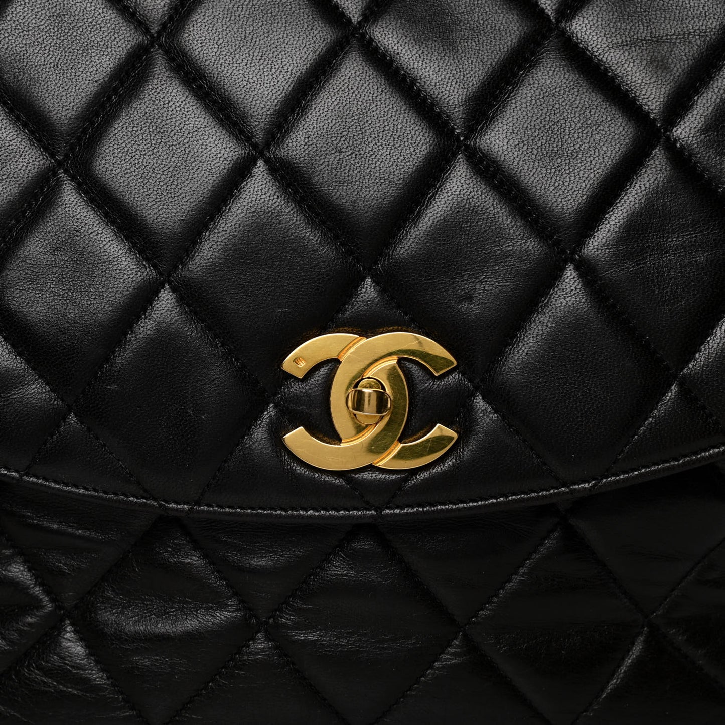 Lambskin Quilted CC Flap Shoulder Bag Black