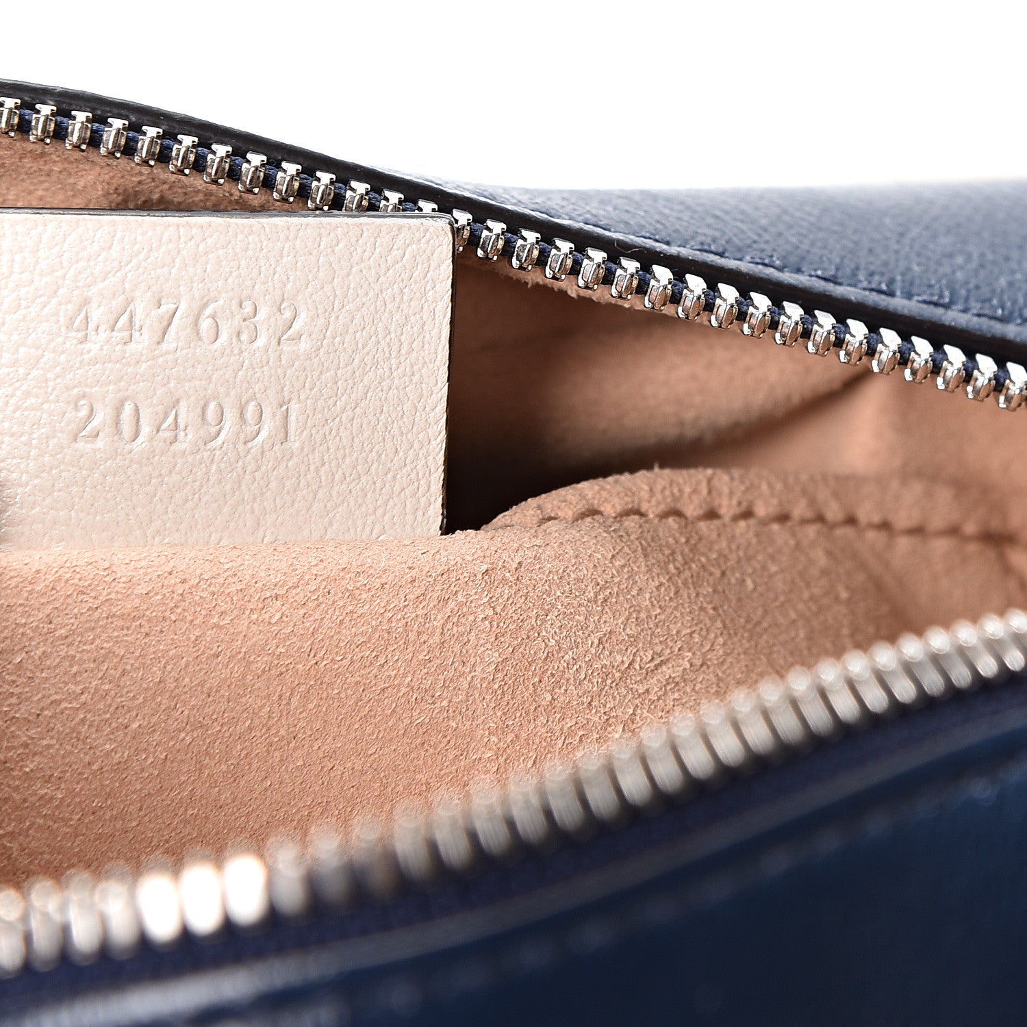 Gucci Vintage Effect Calfskin Matelasse Diagonal Small Torchon GG Marmont Chain Shoulder Bag Blue Agata Mystic White 6 of 10