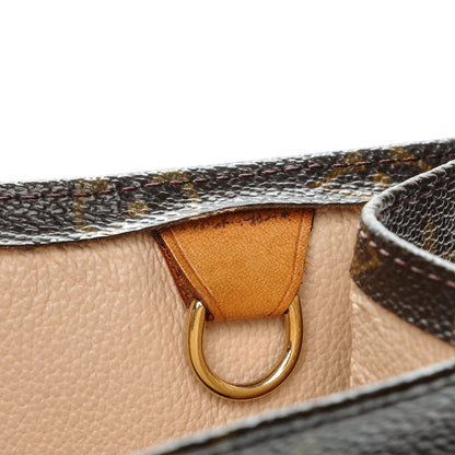 Louis Vuitton Monogram Sac Plat 9 of 11