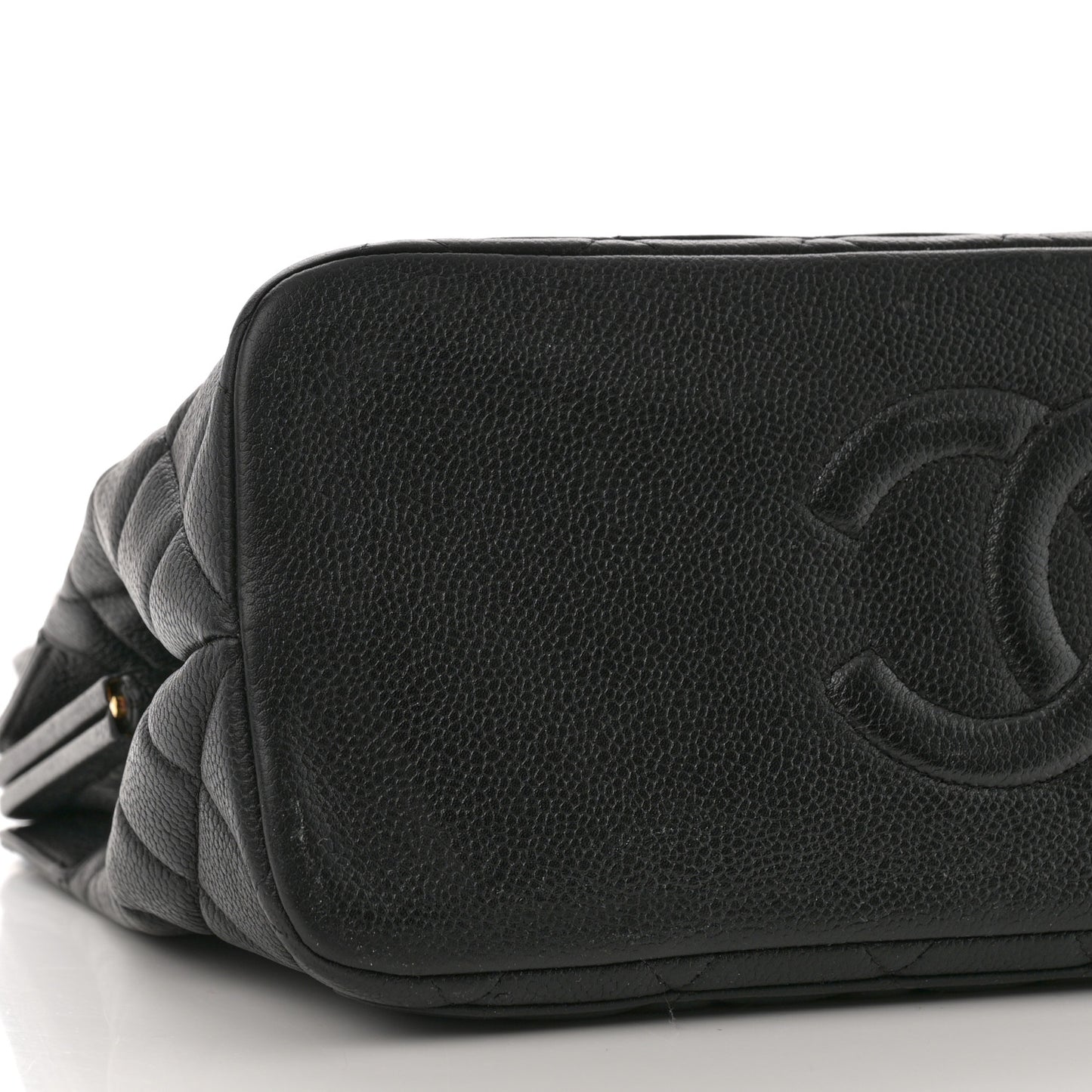Caviar Quilted Frame Shoulder Bag Black