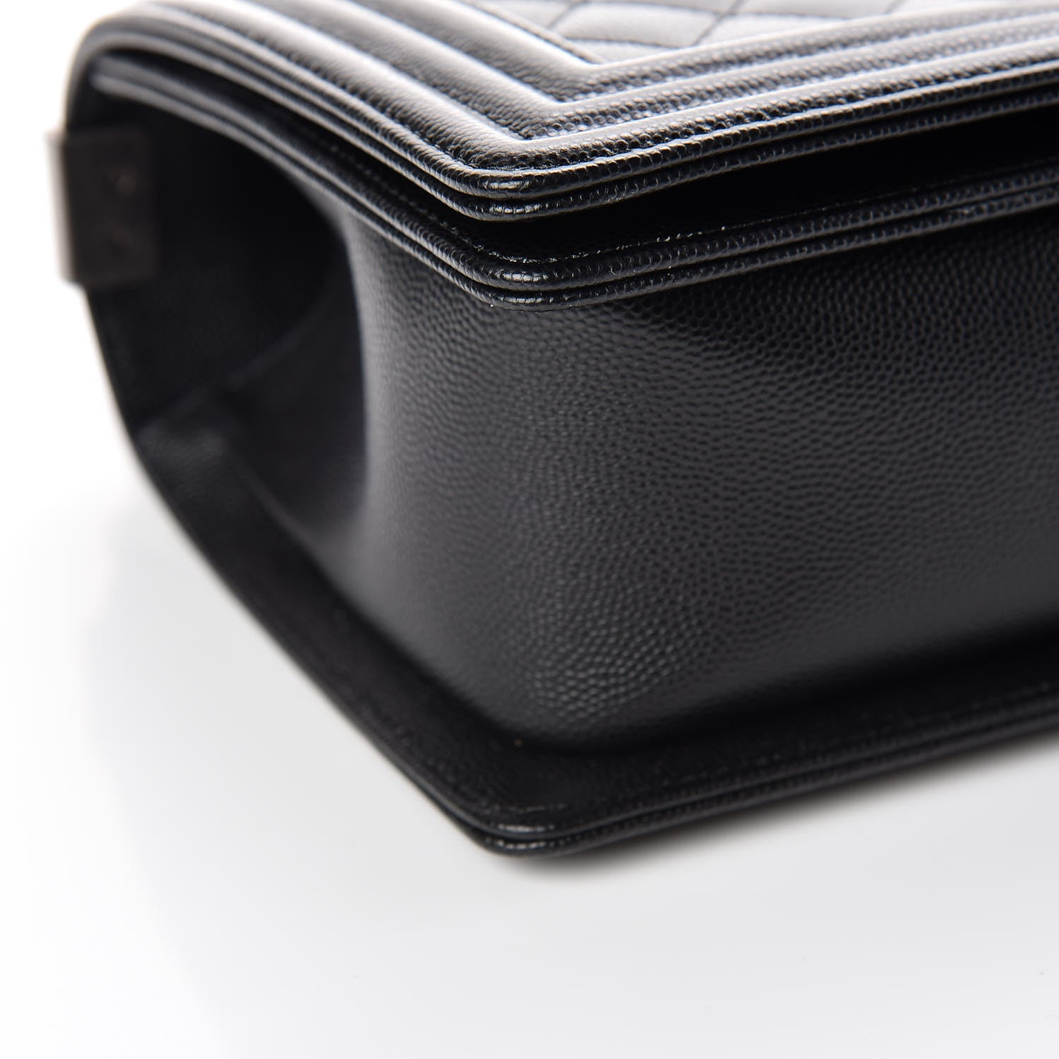 Chanel Caviar Quilted Medium Boy Flap Black 5 of 10
