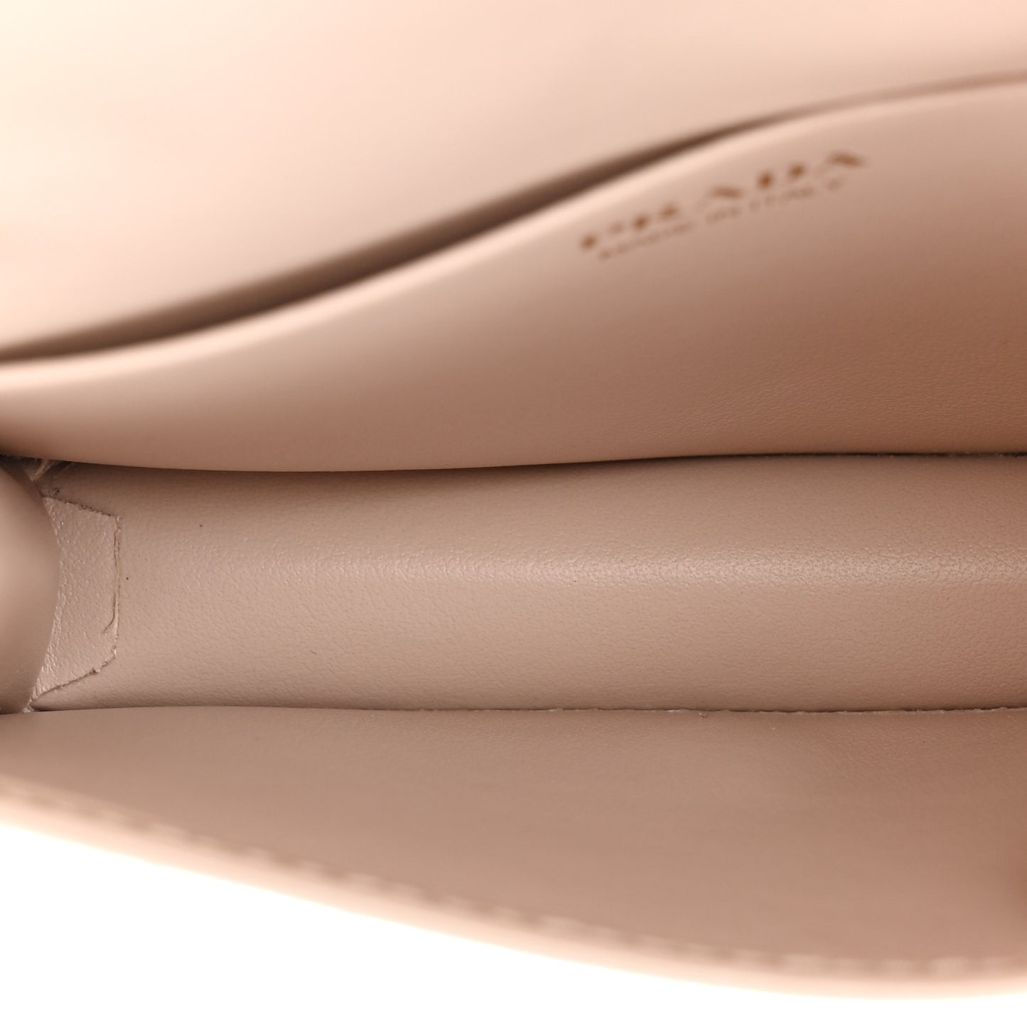 Paillettes Sequin Metal Triangle Logo Card Holder With Strap Cammeo