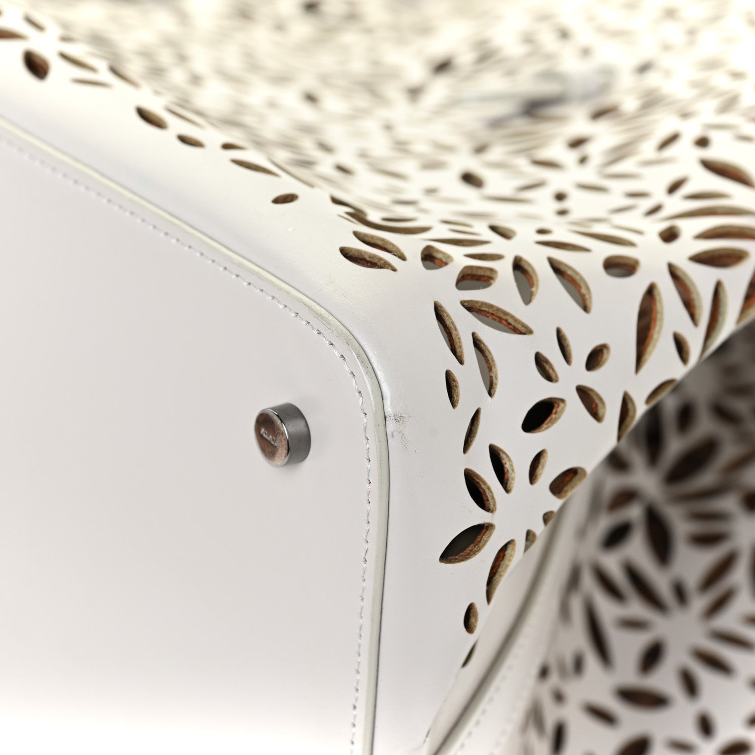 Alaia Calfskin Laser Cut Mina 32 Bag White 11 of 17