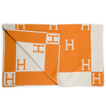 Hermes Wool Cashmere Signature Avalon Blanket Ecru Potiron 3 of 4
