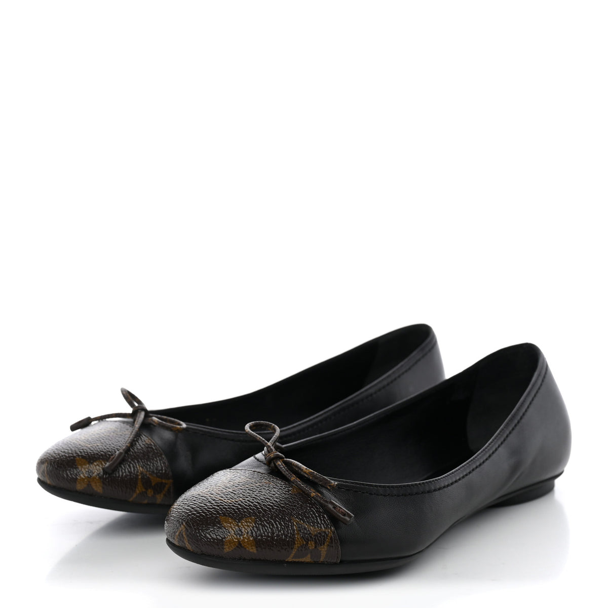 Calfskin Monogram Bow Ballerina Flats 38 Black