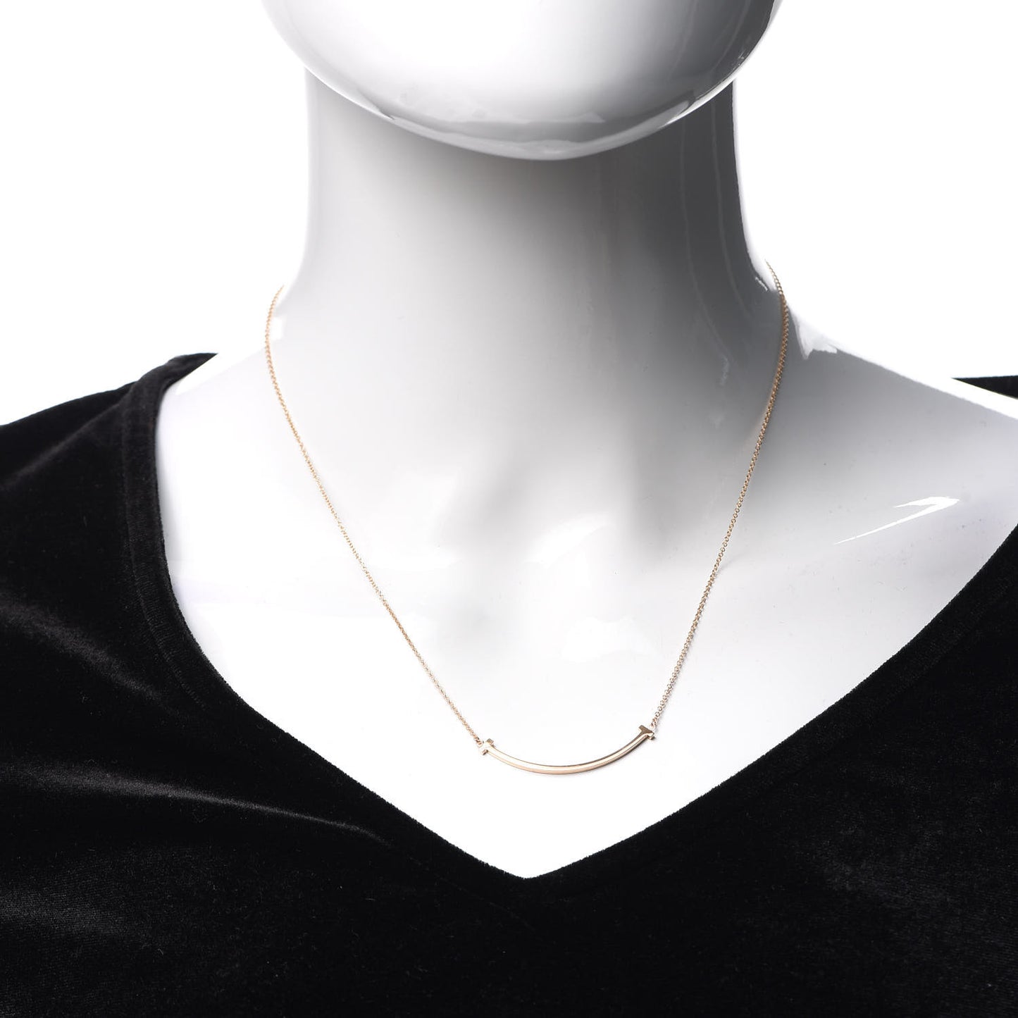 18K Rose Gold Small T Smile Pendant Necklace