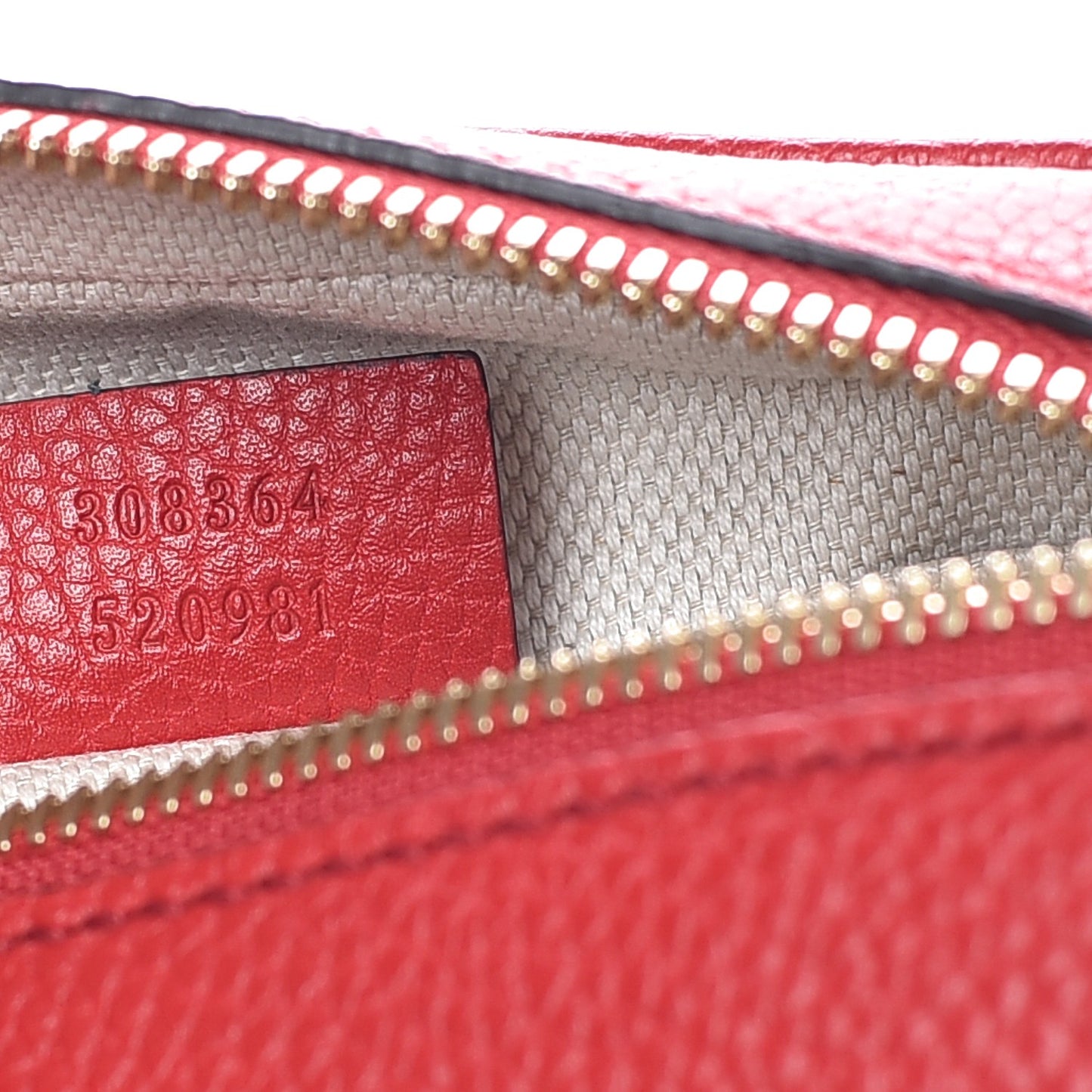 Pebbled Calfskin Small Soho Disco Bag Vibrant Red