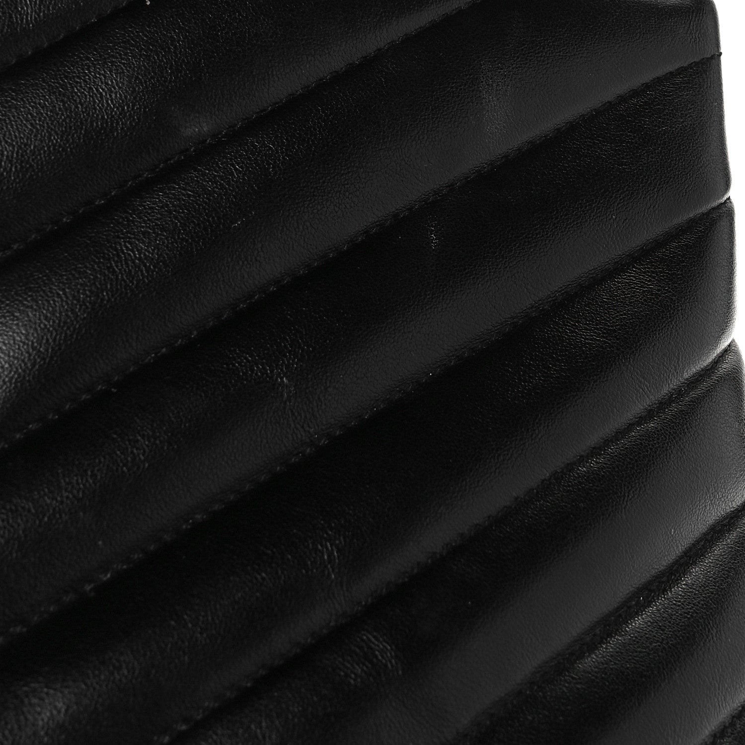 Saint Laurent Calfskin Y Quilted Monogram Medium Loulou Chain Satchel Black 10 of 10