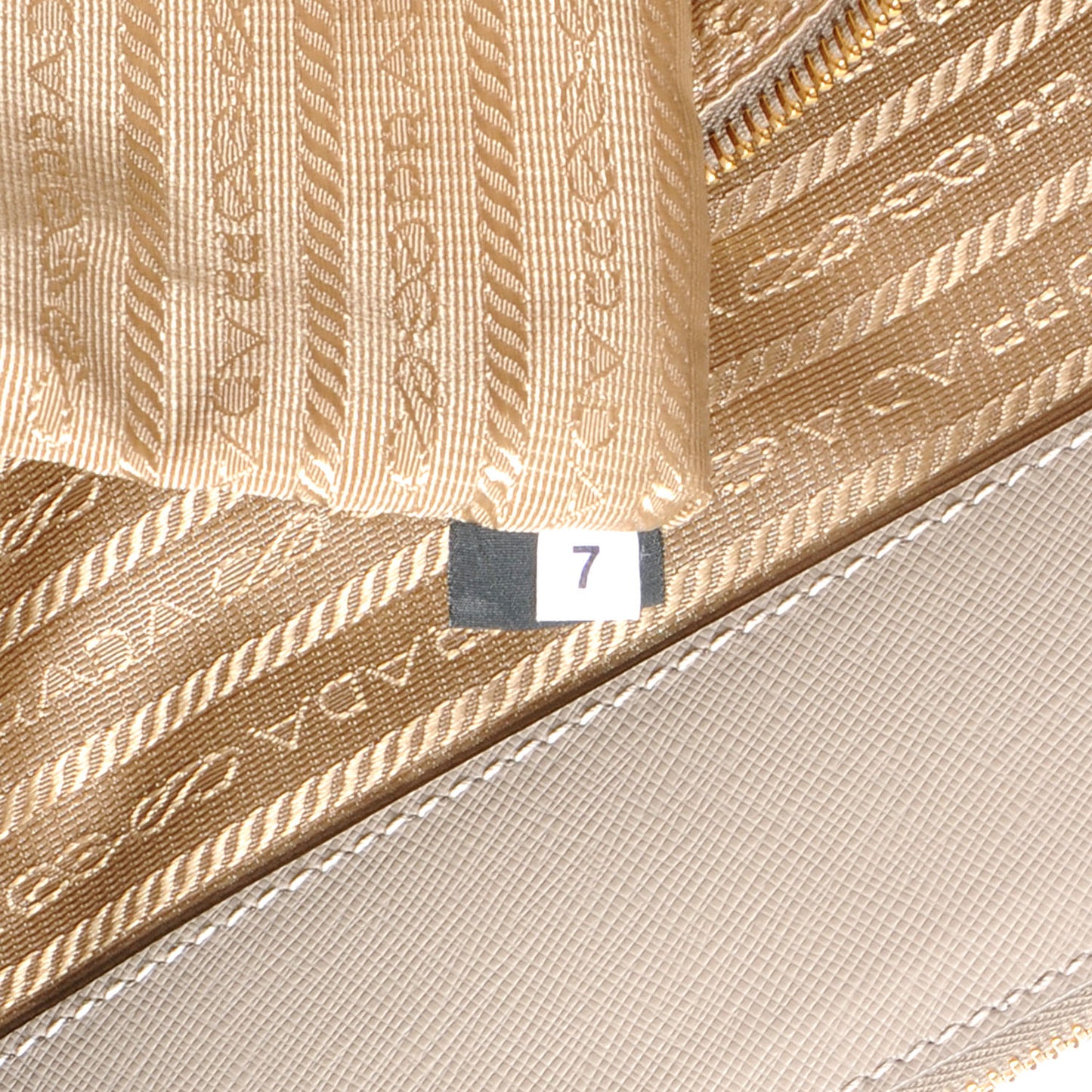 Saffiano Lux Large Double Zip Tote Pomice