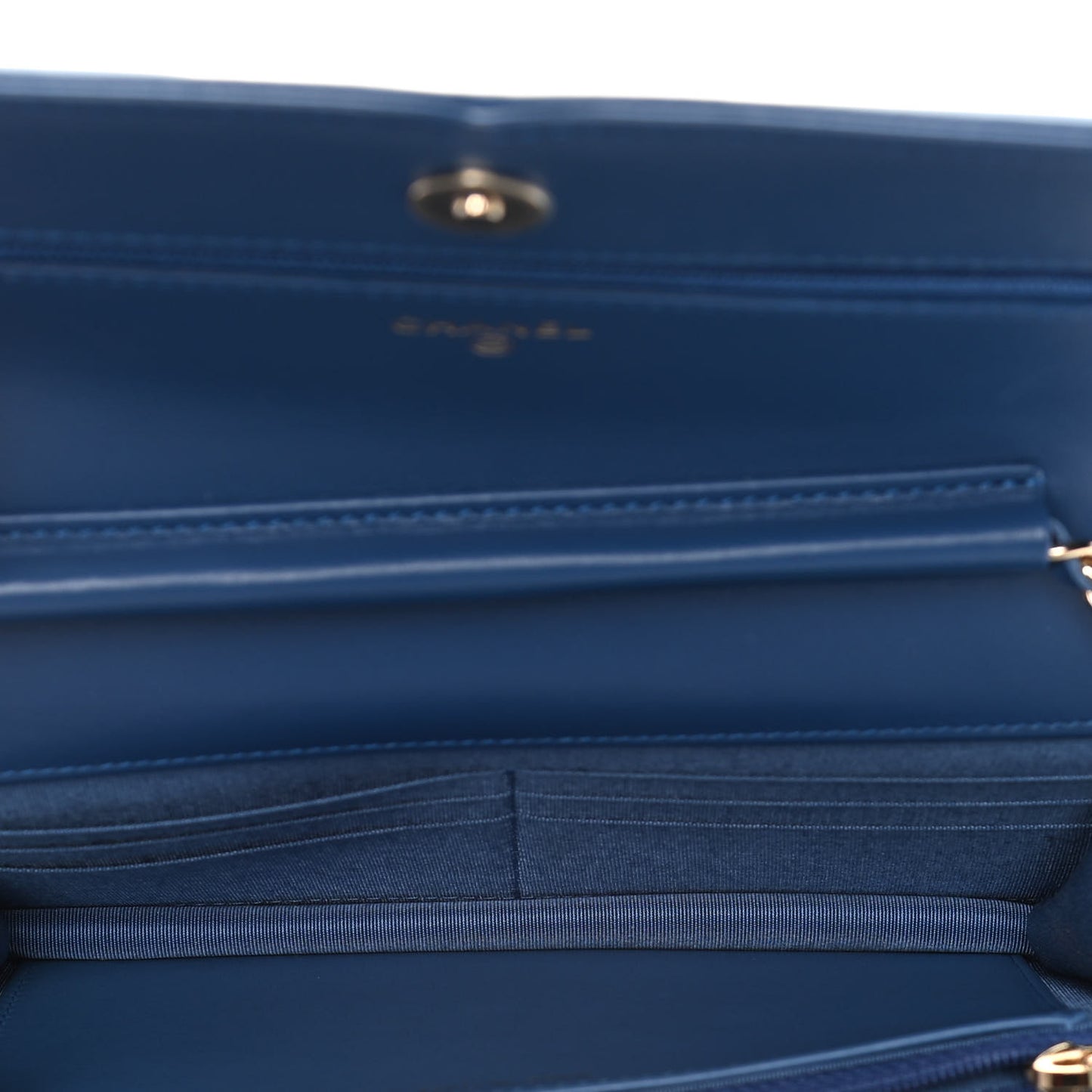 Caviar Quilted CC Filigree Wallet On Chain WOC Dark Blue