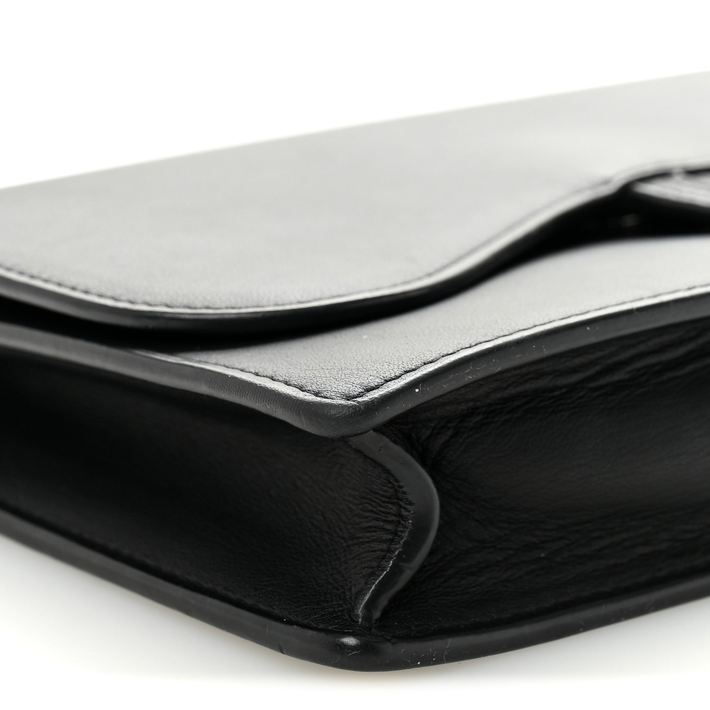 Ultra Matte Calfskin Saddle Chain Pouch Black
