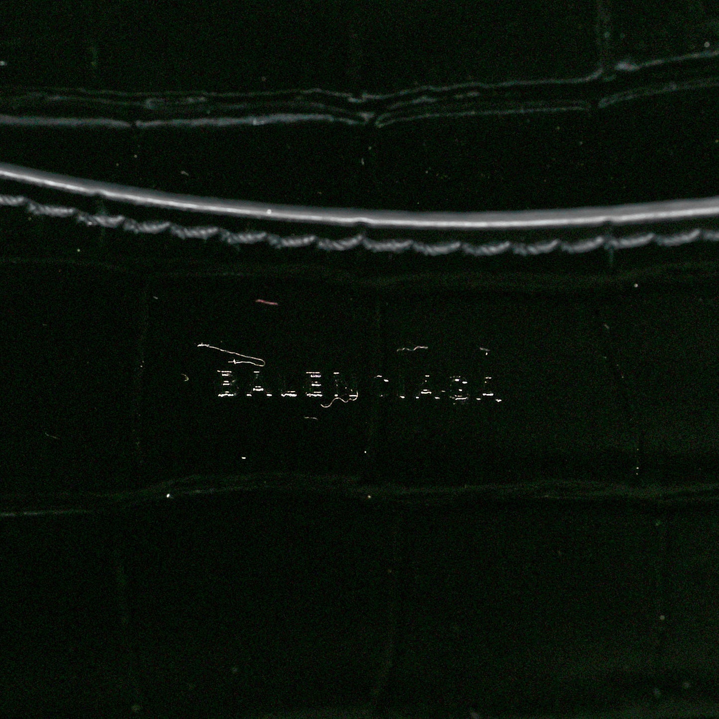 Shiny Supple Calfskin Crocodile Embossed Brass Hardware Neo Classic City Black