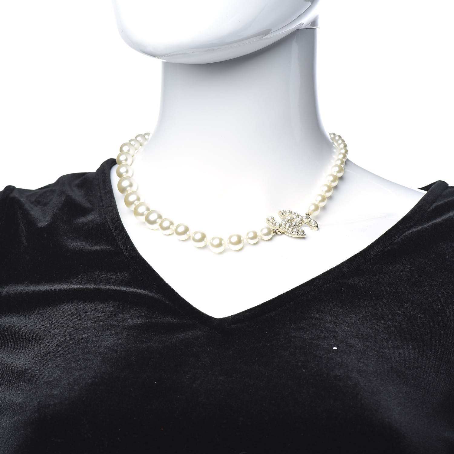 Chanel Graduated Pearl CC Short Necklace Gold 2 of 5