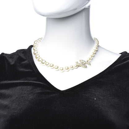 Chanel Graduated Pearl CC Short Necklace Gold 2 of 5