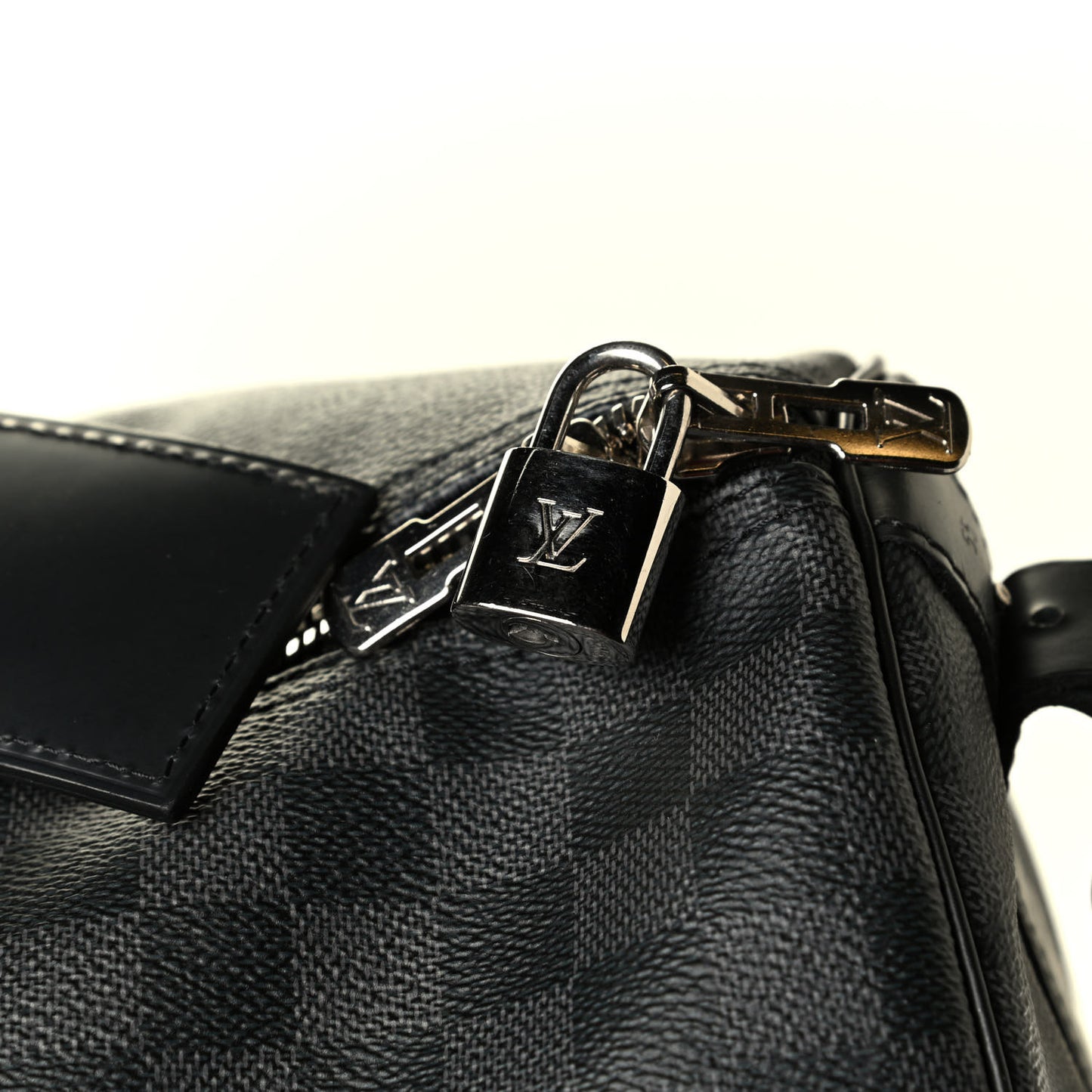 Damier Graphite Keepall Bandouliere 55